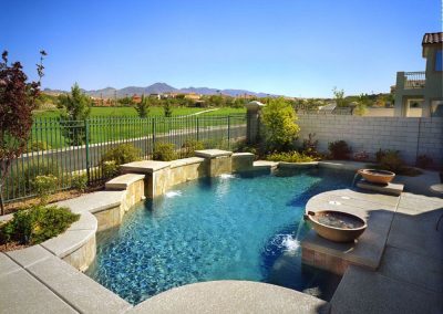 Modern pool designer in Gilbert